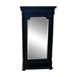 Dressmaker's cabinet with beveled triptych mirrors. (Mirror cabinet)