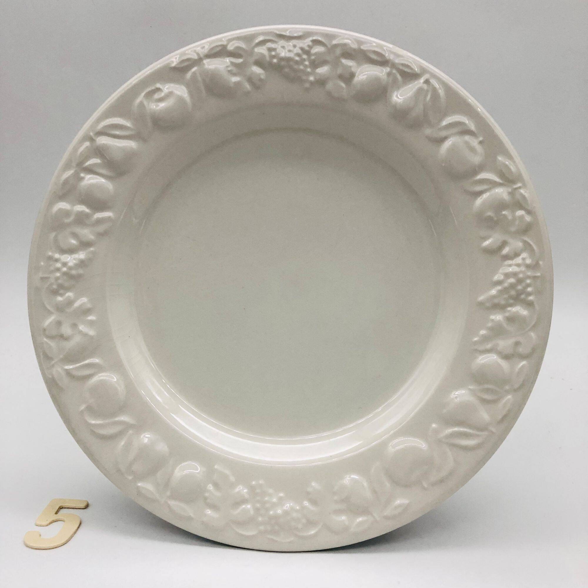 6 flat plates. Franco Giorgi by Quadrifoglio. Italy.