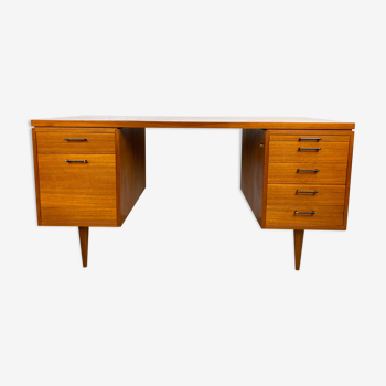 Bureau vintage des années 1960