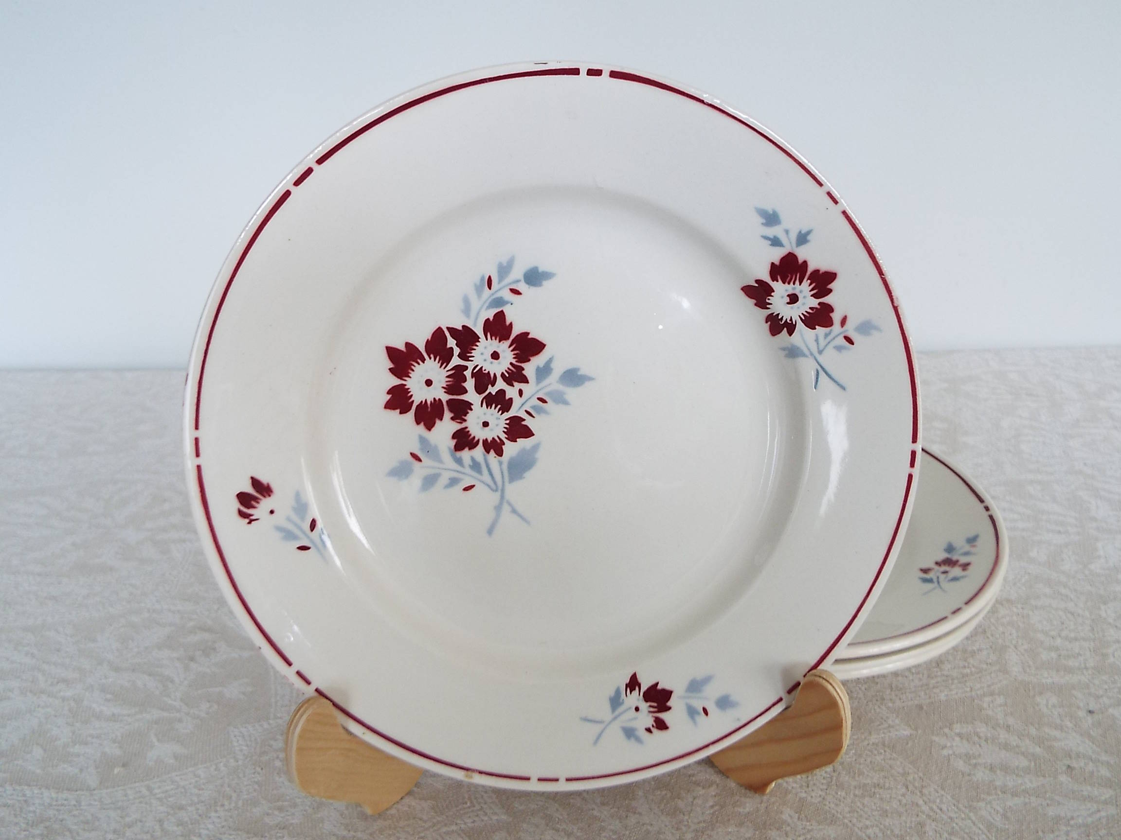 Set of 4 flat plates Moulin des Loups Victor