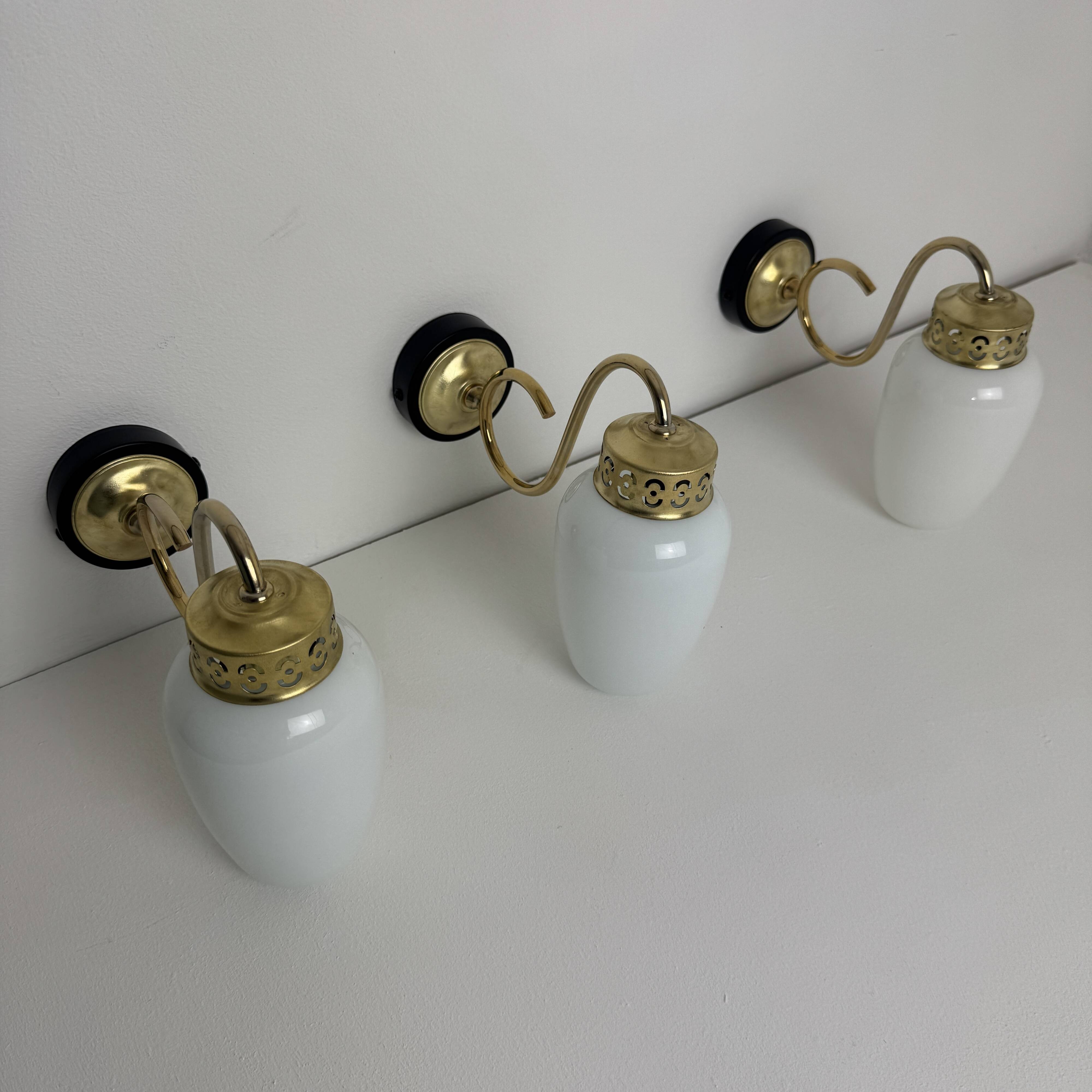 Lot 3 vintage opaline wall lights