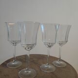 Set of 4 wine glasses