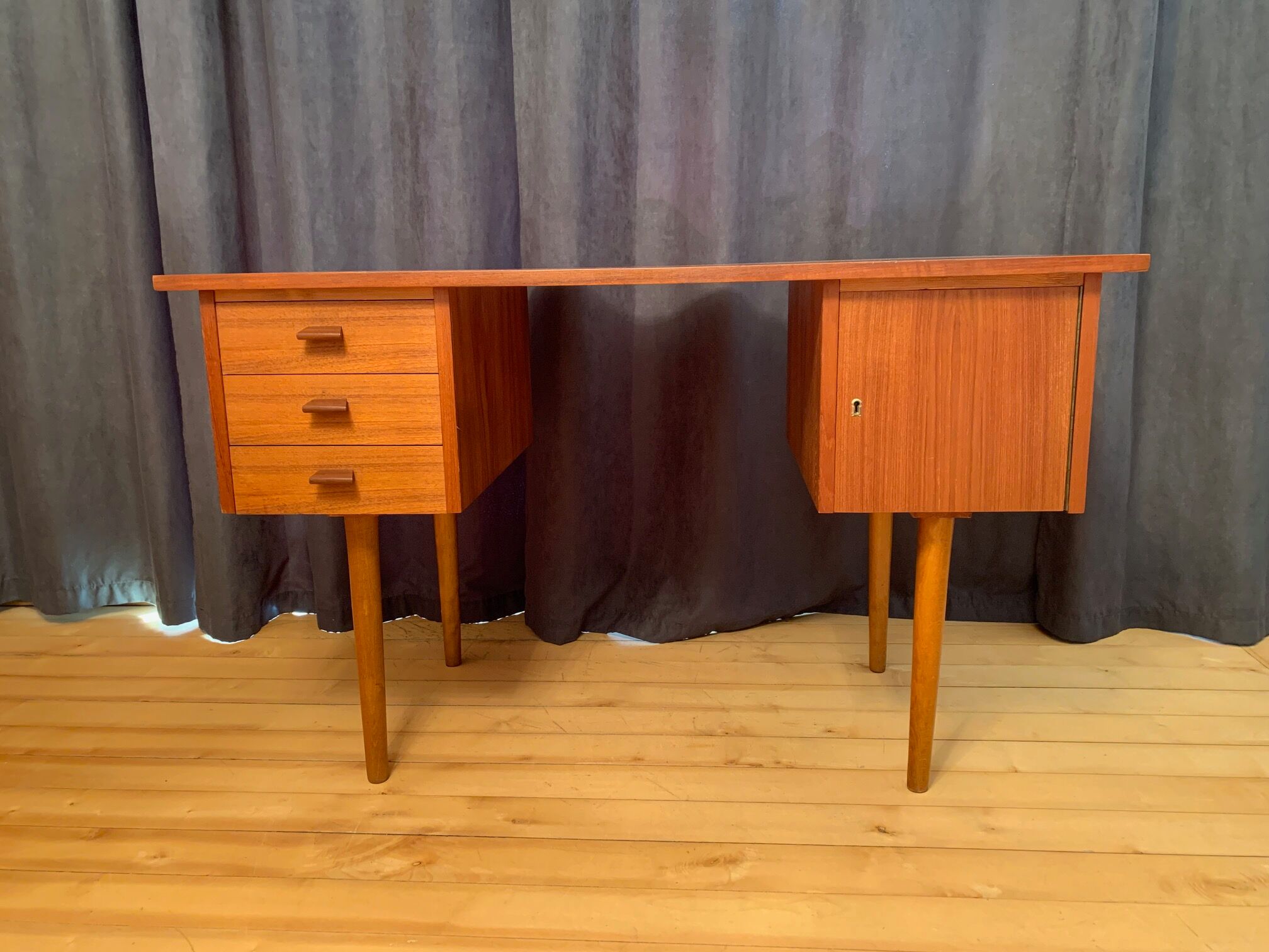 Desk, Denmark, 1960s