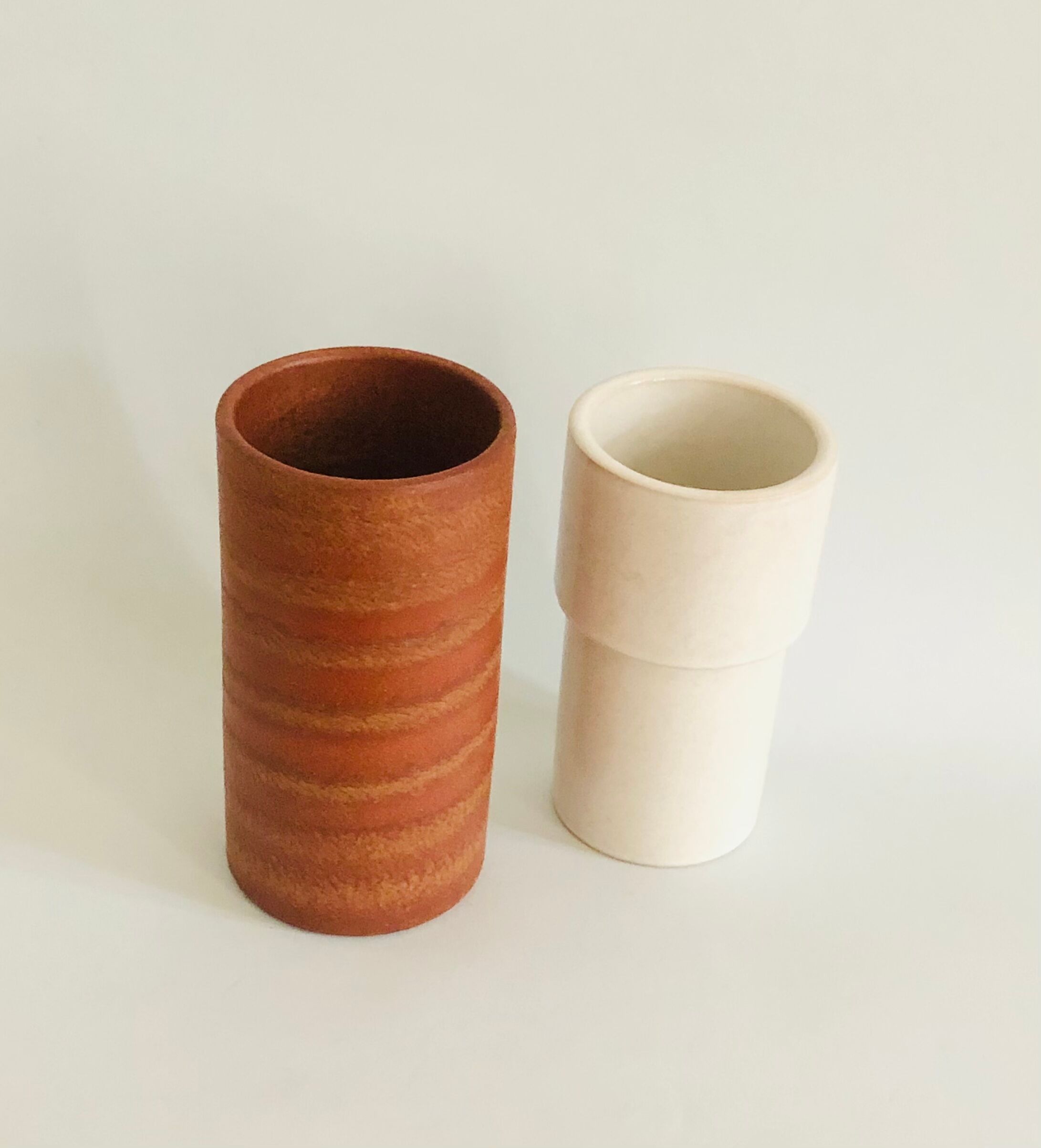 Vintage Dutch vase duo