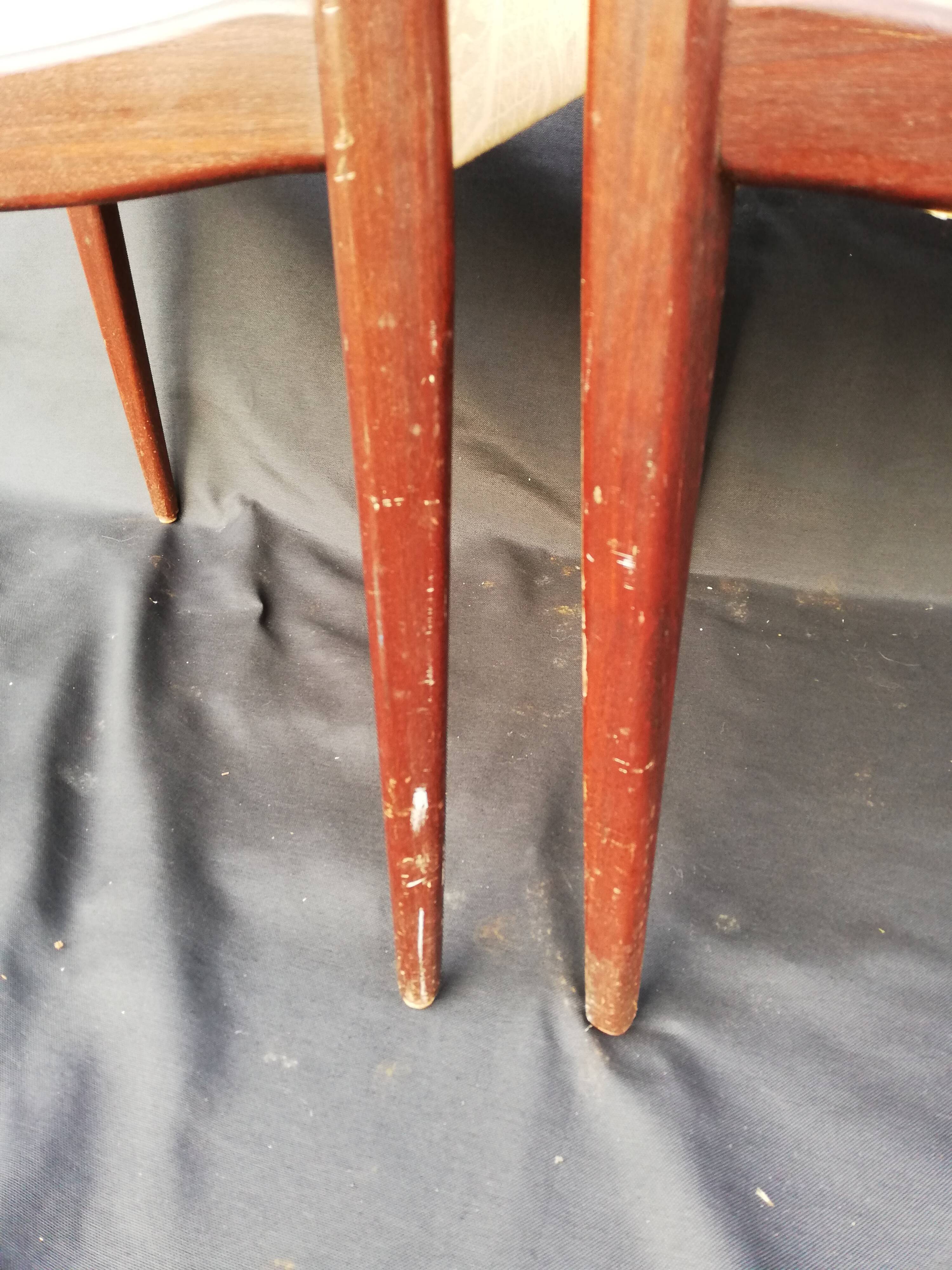 Pair of scandinavian chairs
