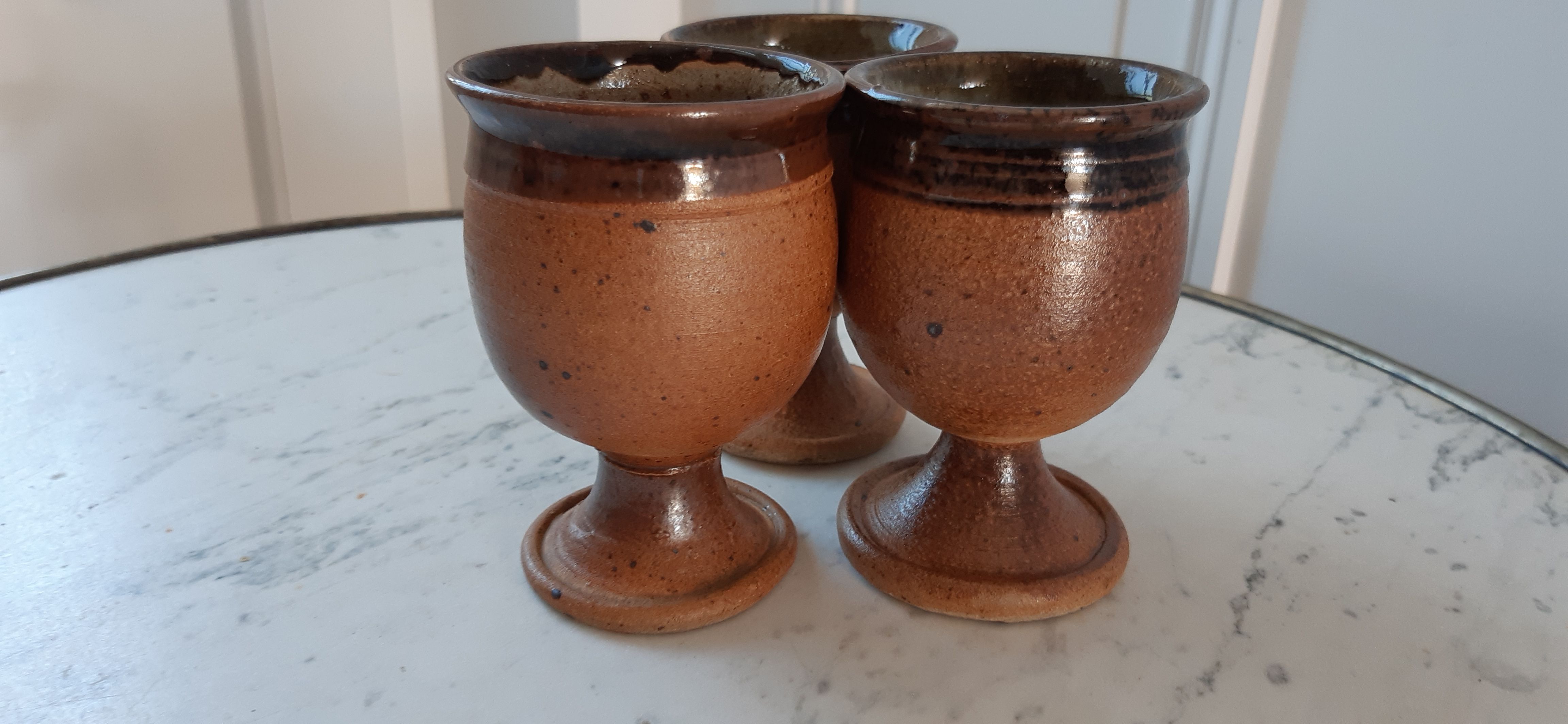Trio of cups / mazagrans in artisanal pottery sandstone signed 70s