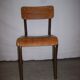 Chaise d'écolier