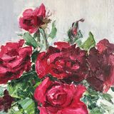 Table bouquet of red roses