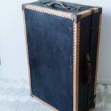 Old cabin trunk, wooden suitcase with compartments