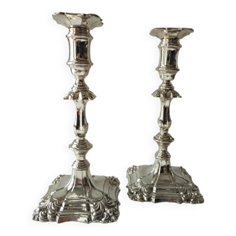 Paire de chandeliers en argent Sheffield