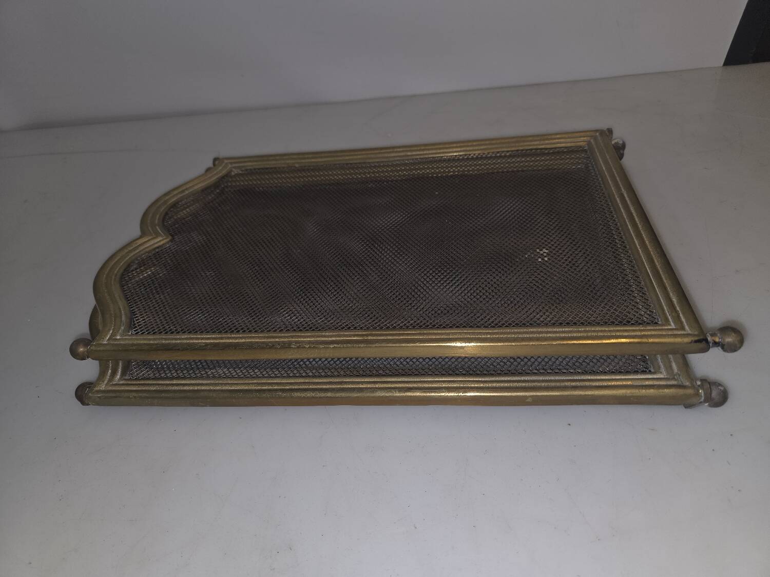 Small brass fire screen/fireplace screen
