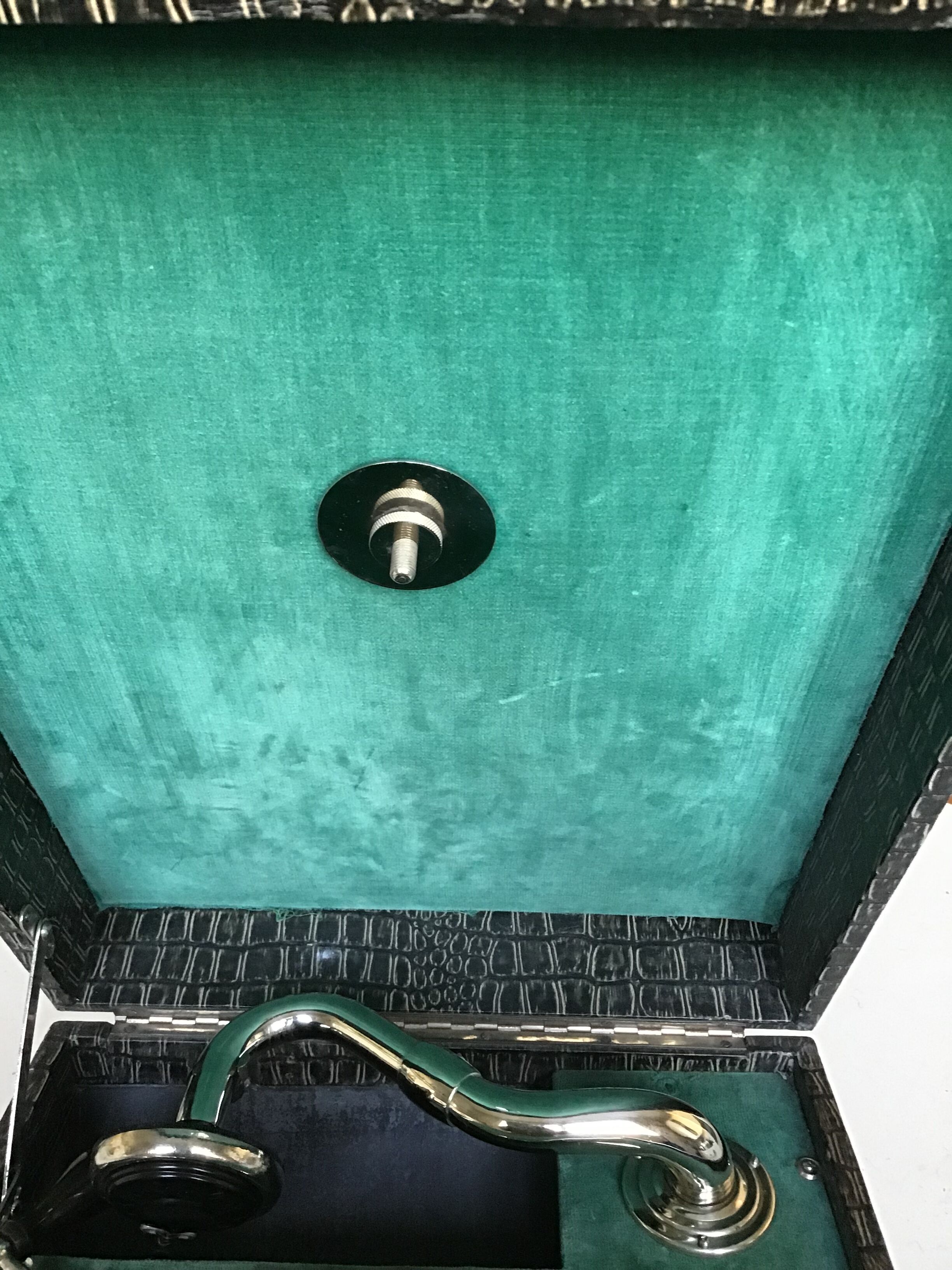 Portable old phonograph