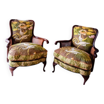 Fauteuils Chippindale avec de magnifiques motifs d'oiseaux.