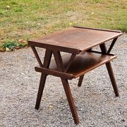 Table d’appoint vintage des années 50 en hêtre chêne et peuplier pieds compas