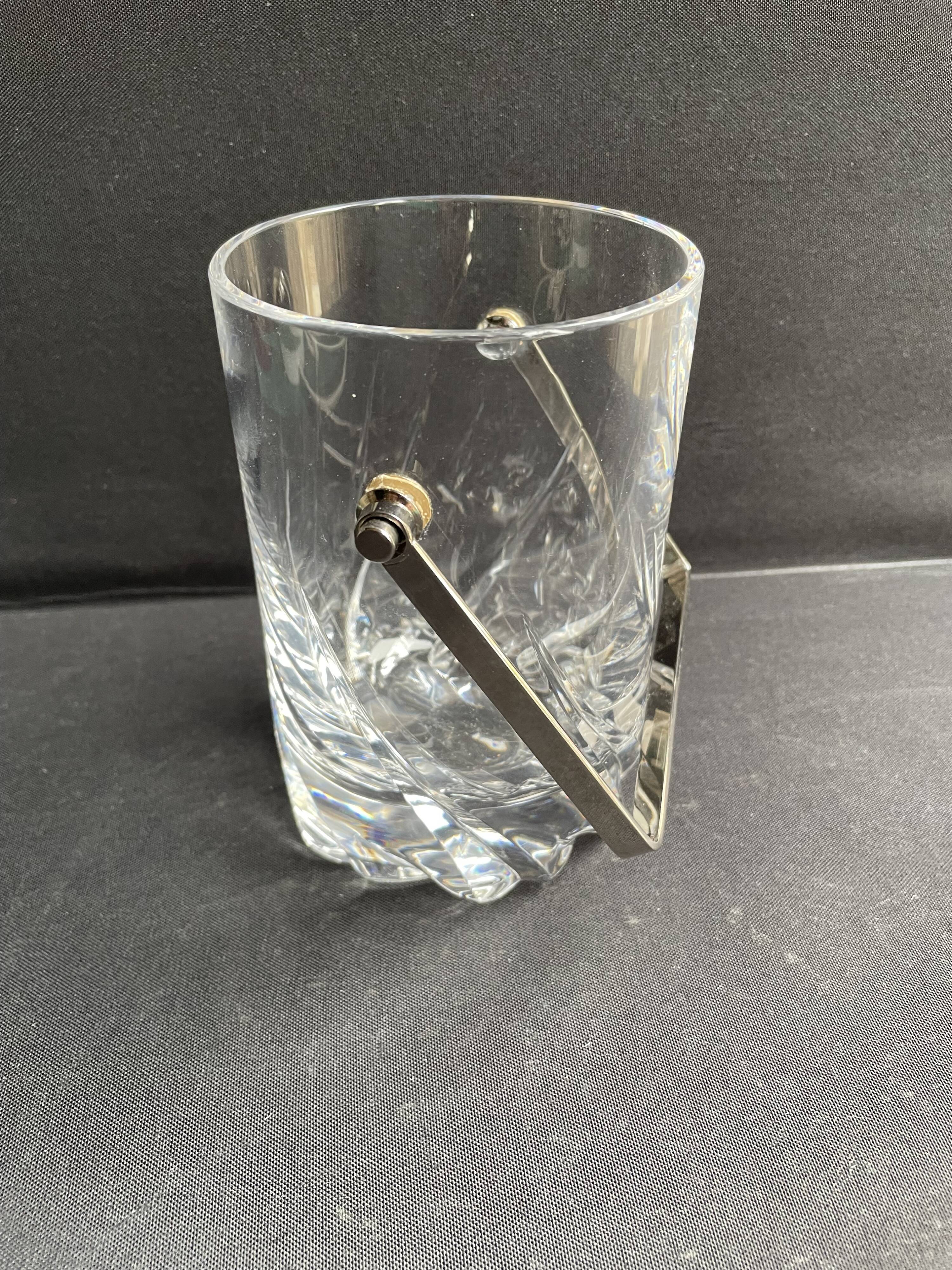 Daum ice bucket Bléneau service