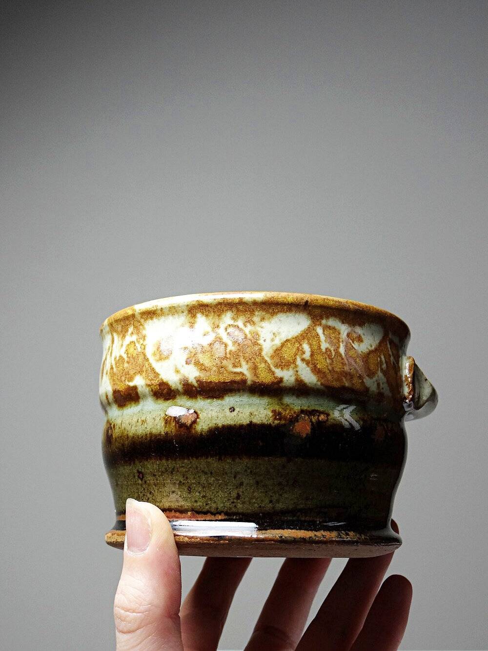 Large glazed stoneware vintage Japanese-style mug signed from the 90s-2000s.