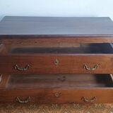 Grande commode sauteuse époque 18ème
