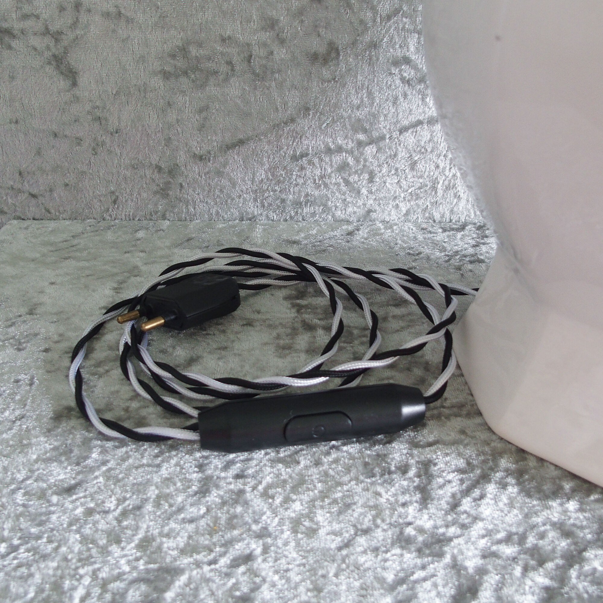 Art Deco-inspired white ceramic lamp