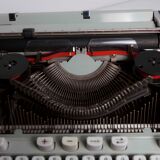 Hermes 3000 typewriter cleaned and tested