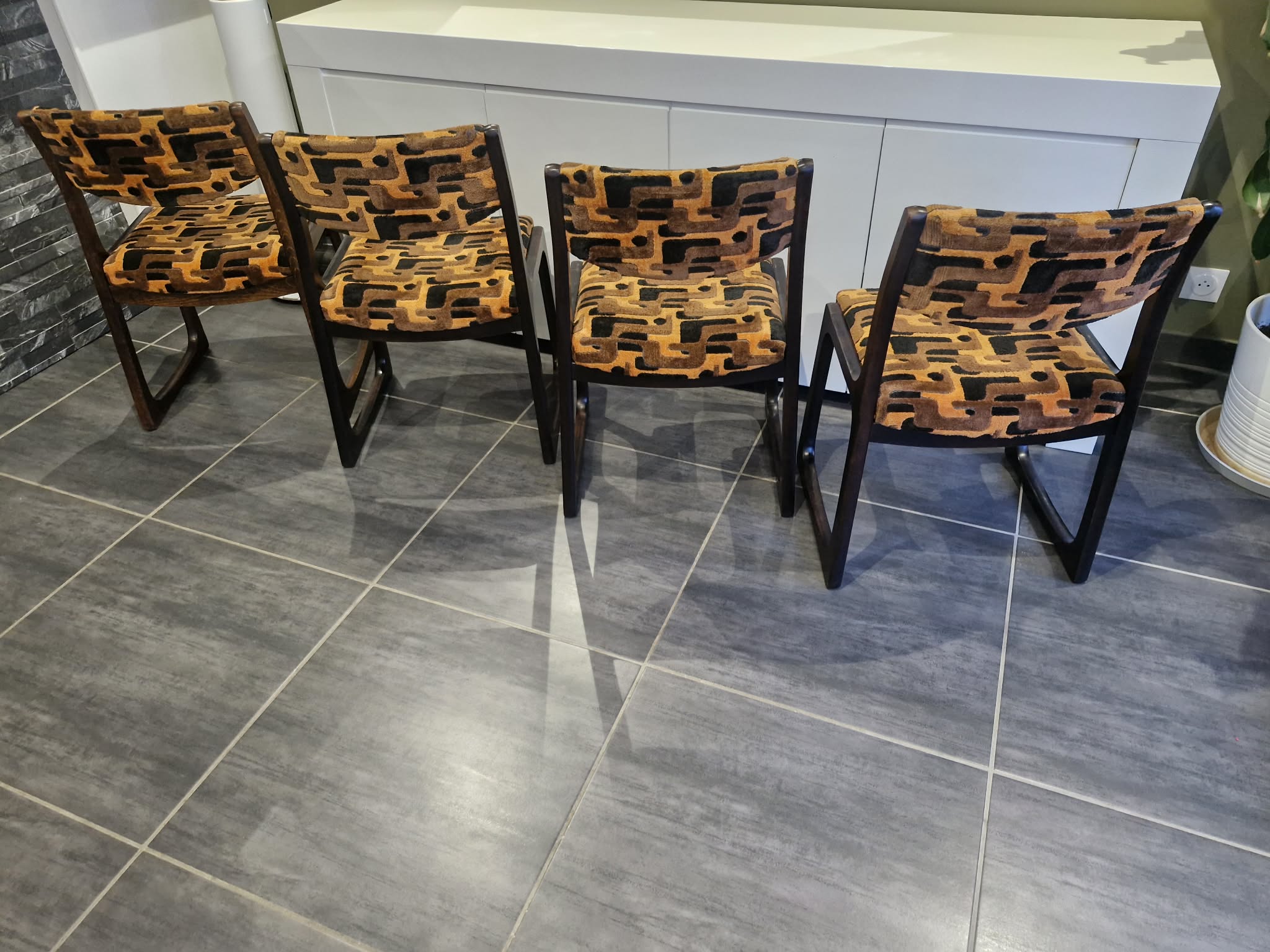 Set of 4 Baumann sled chairs, 1970s