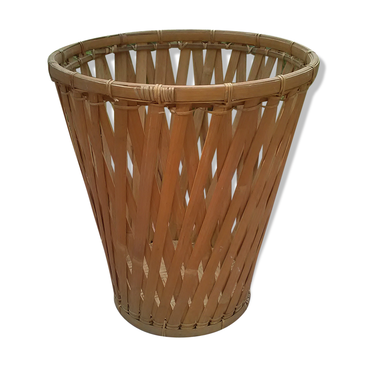 Bamboo paper basket