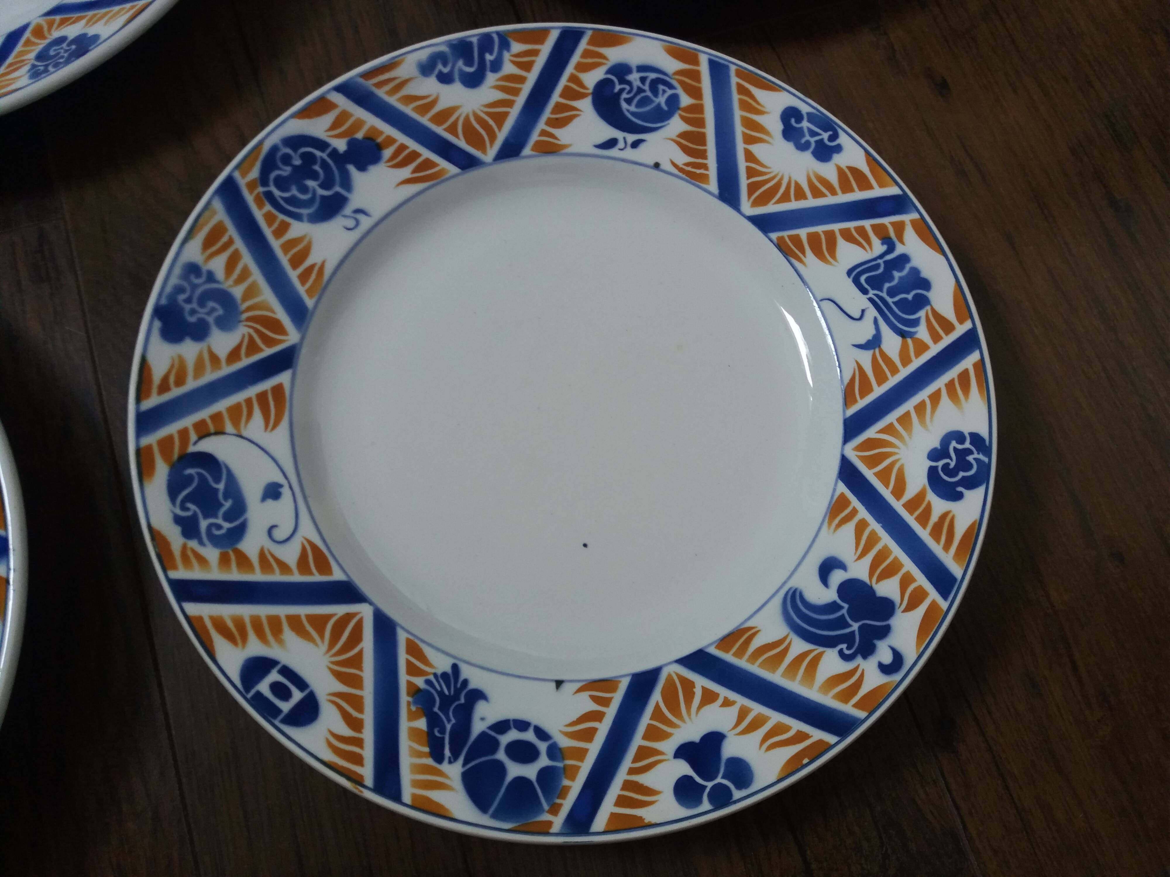 Flat plates Moulin des Loups and Hamage, Orchies, Canada, iron land