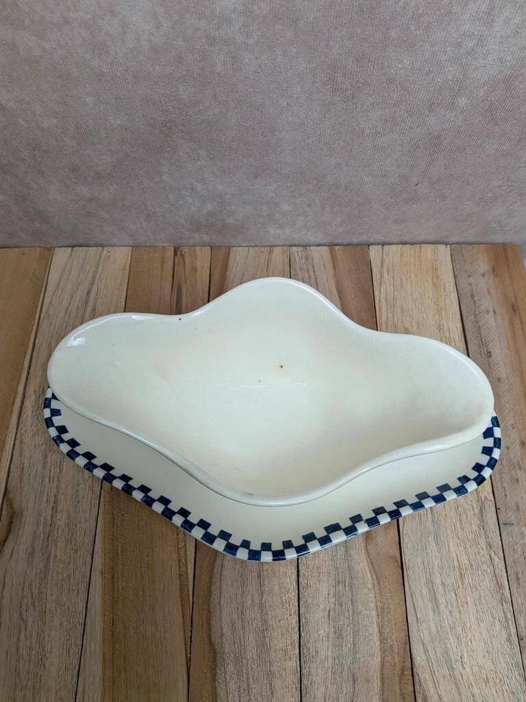 Saucière Terre de fer Salins modèle Damier