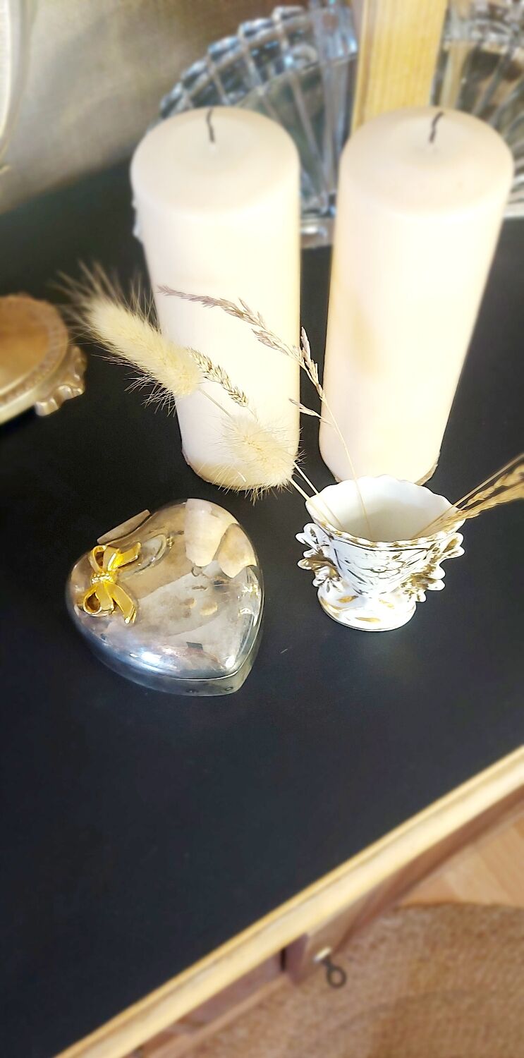 Silver metal jewelry box