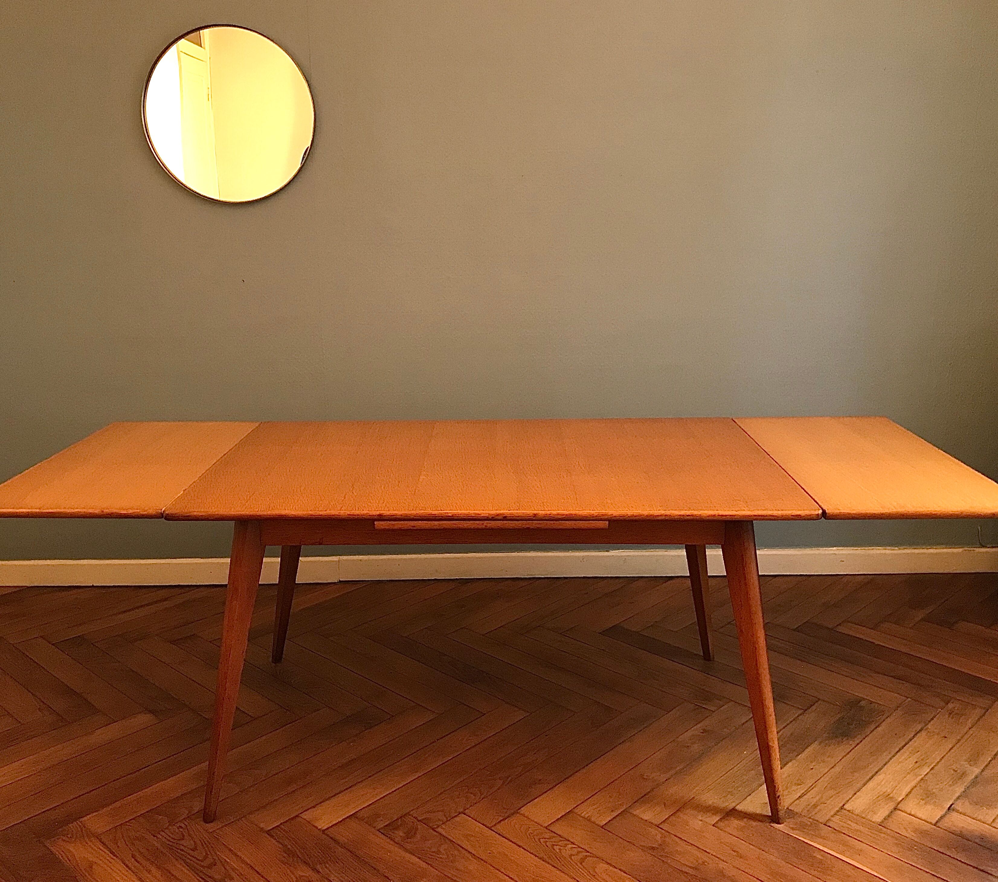 Meal table, expandable, oak