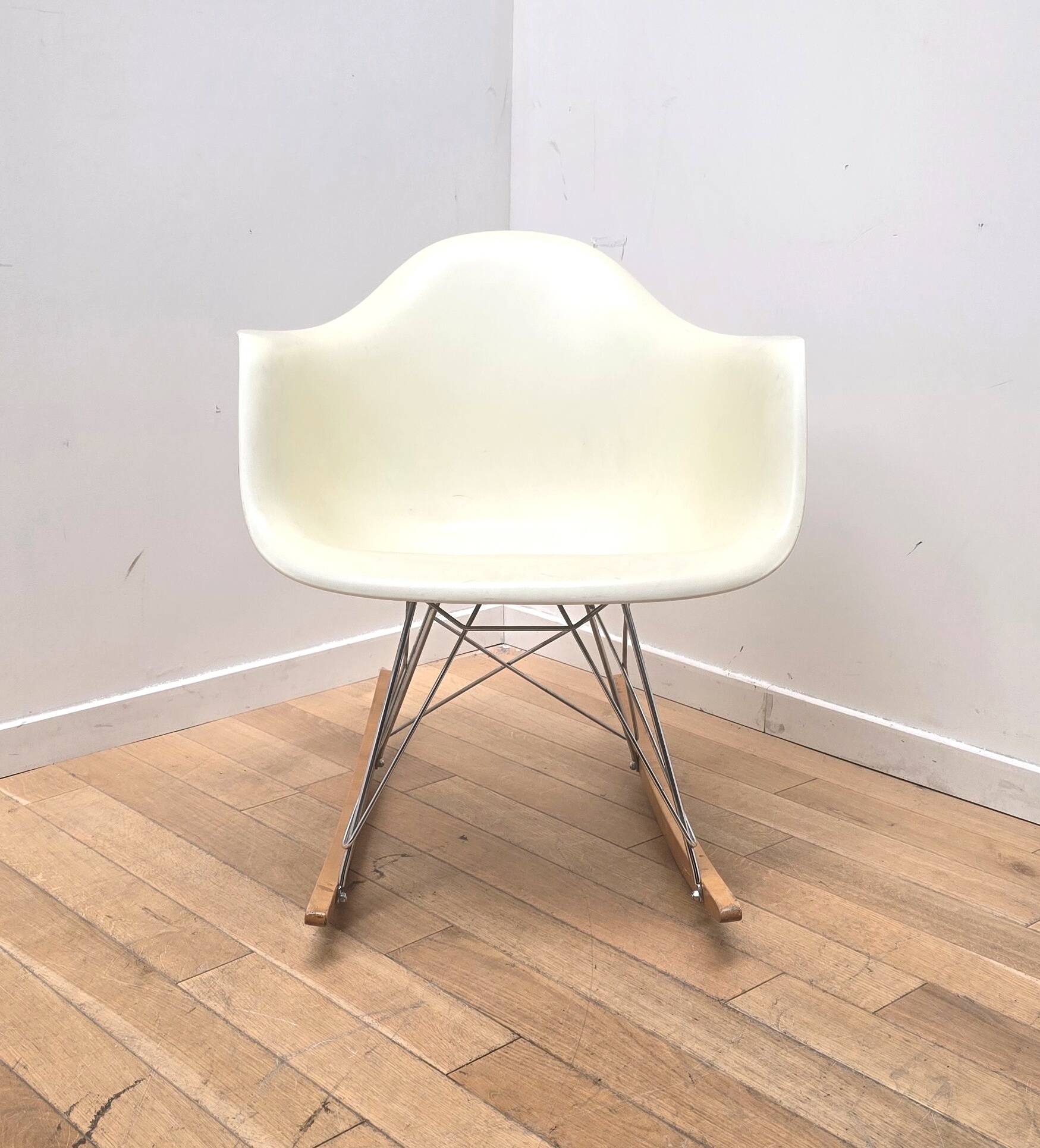 RAR Rocking Chair, Charles & Ray Eames