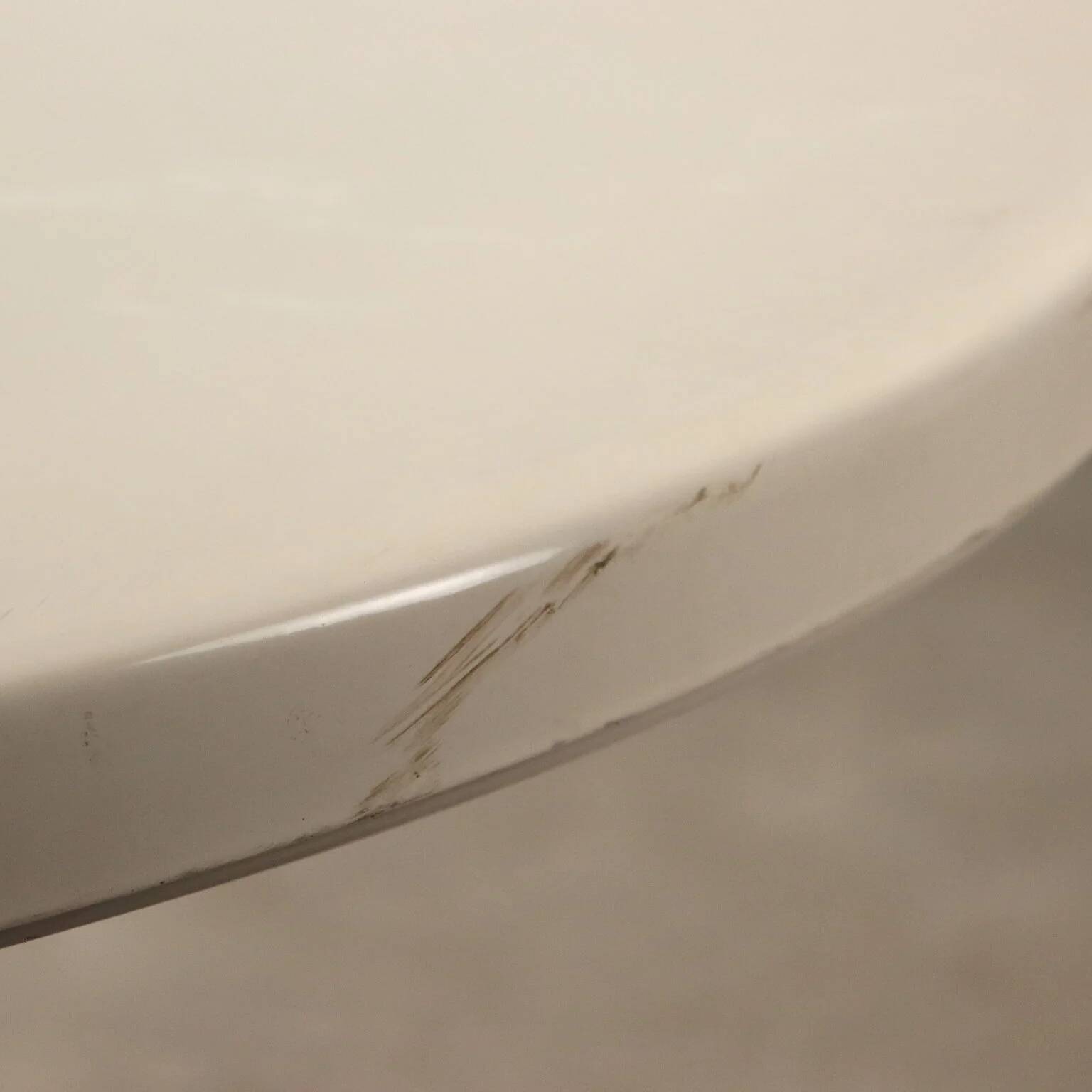 Table Kartell des années 1960