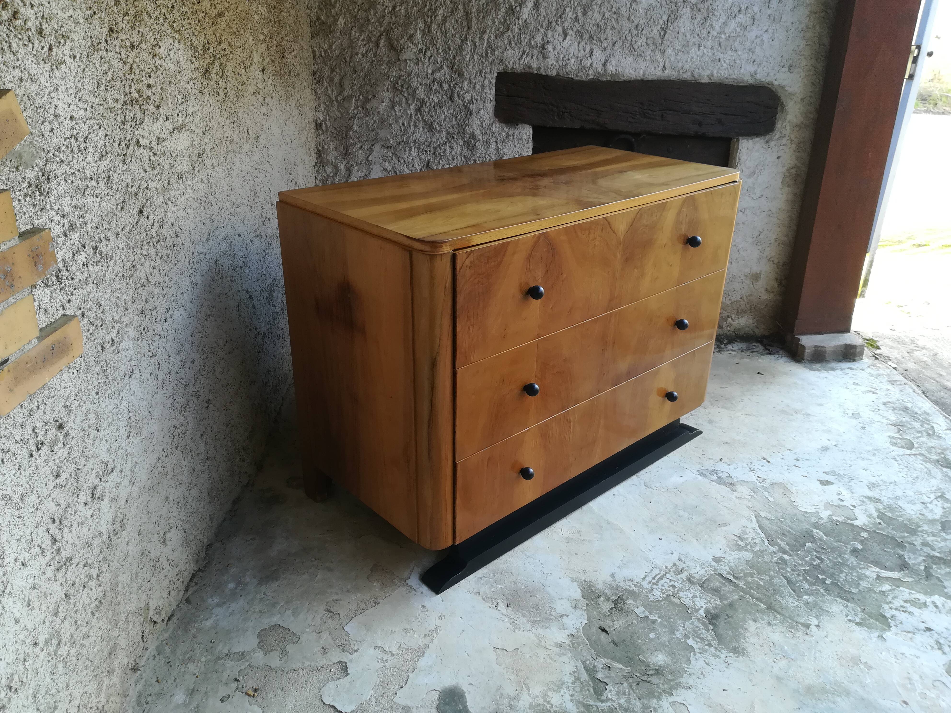 Chest of drawers art deco
