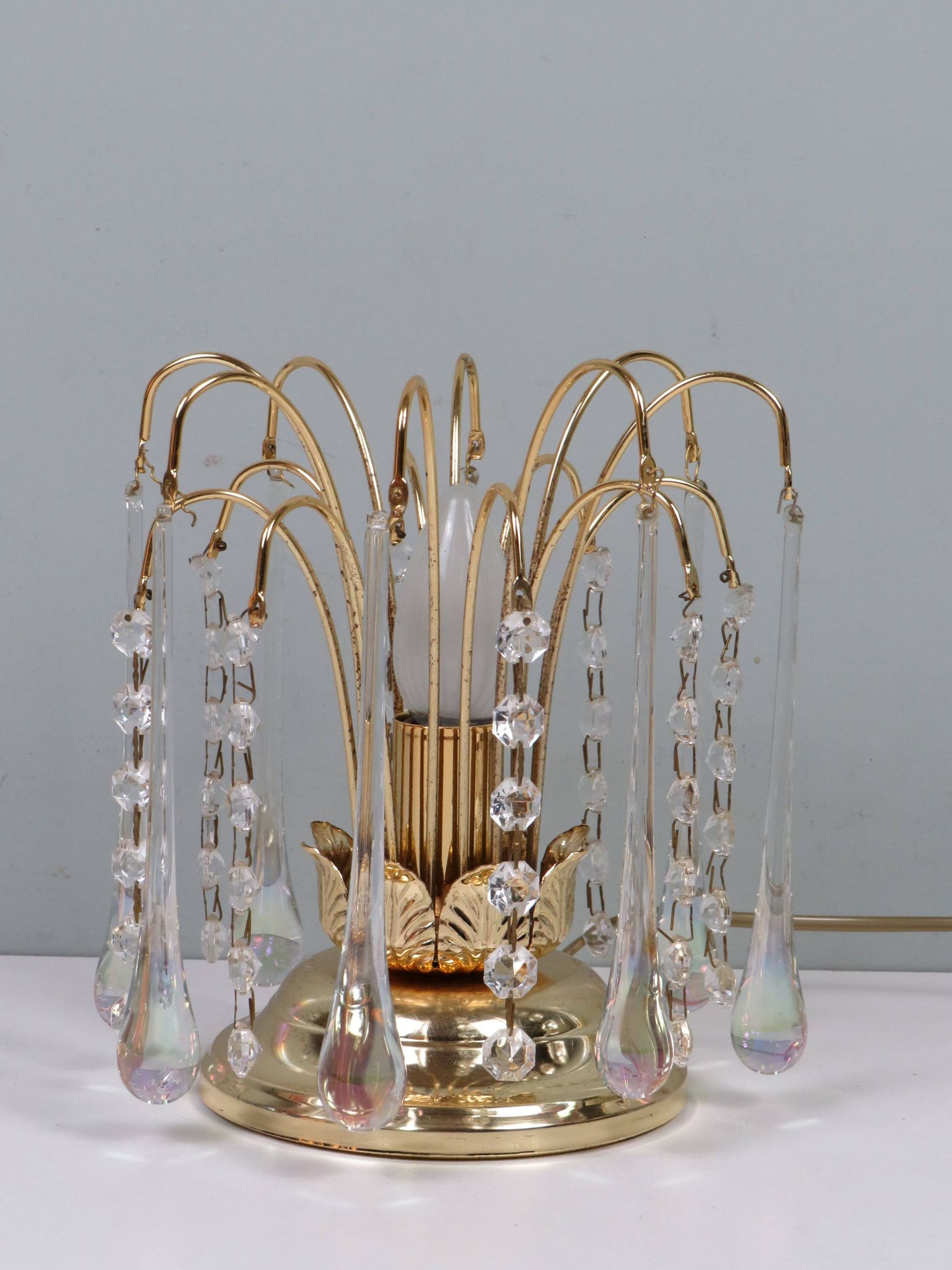 Vintage table lamp Massive Belgium, brass and Murano beads.
