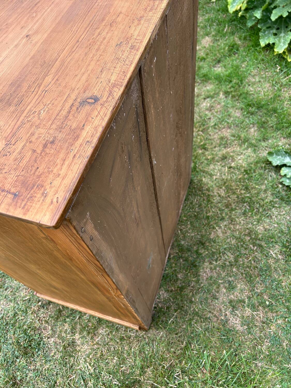 Antique 1-door sideboard in light wood