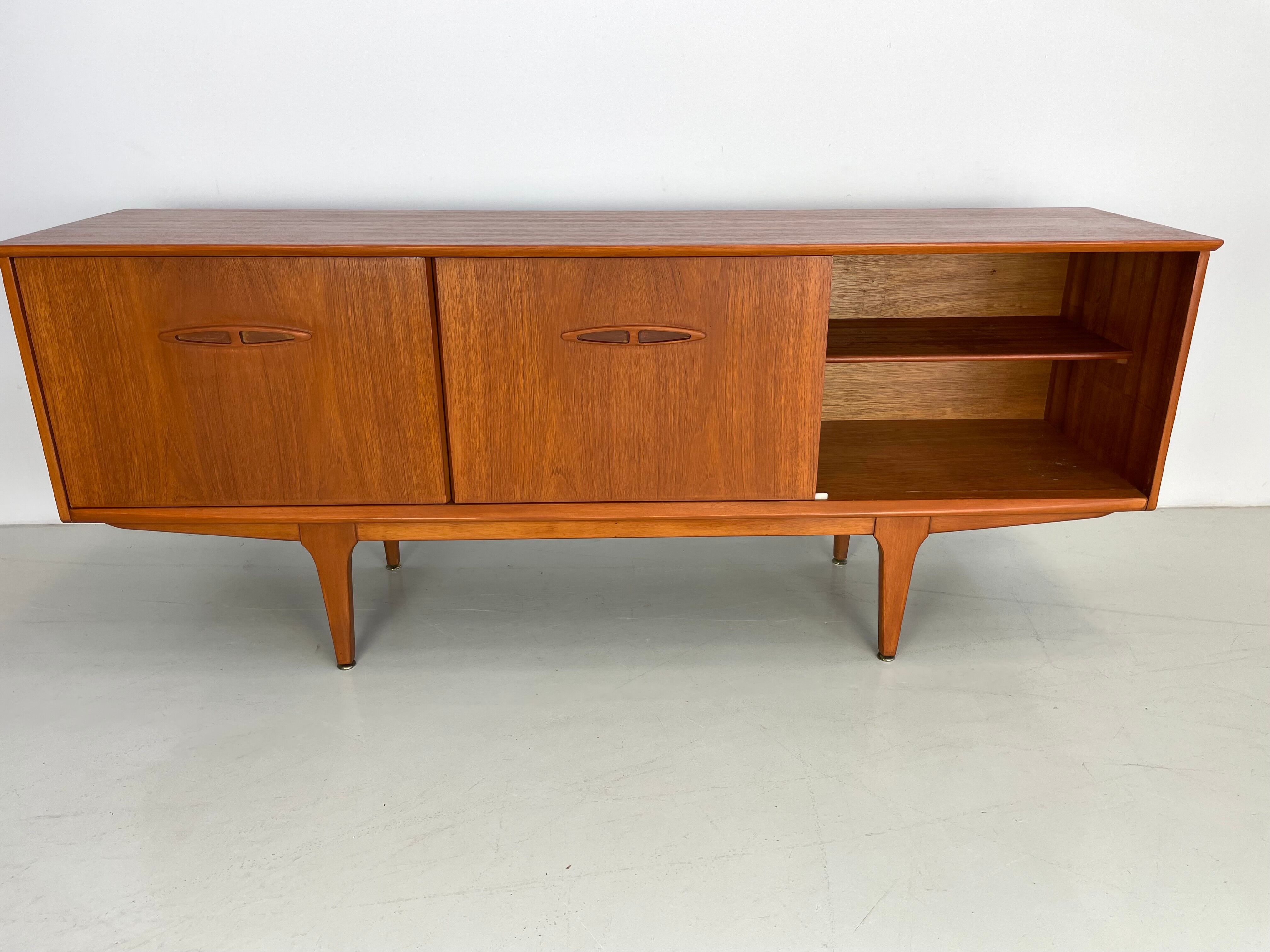 Enfilade Jentique années 1960