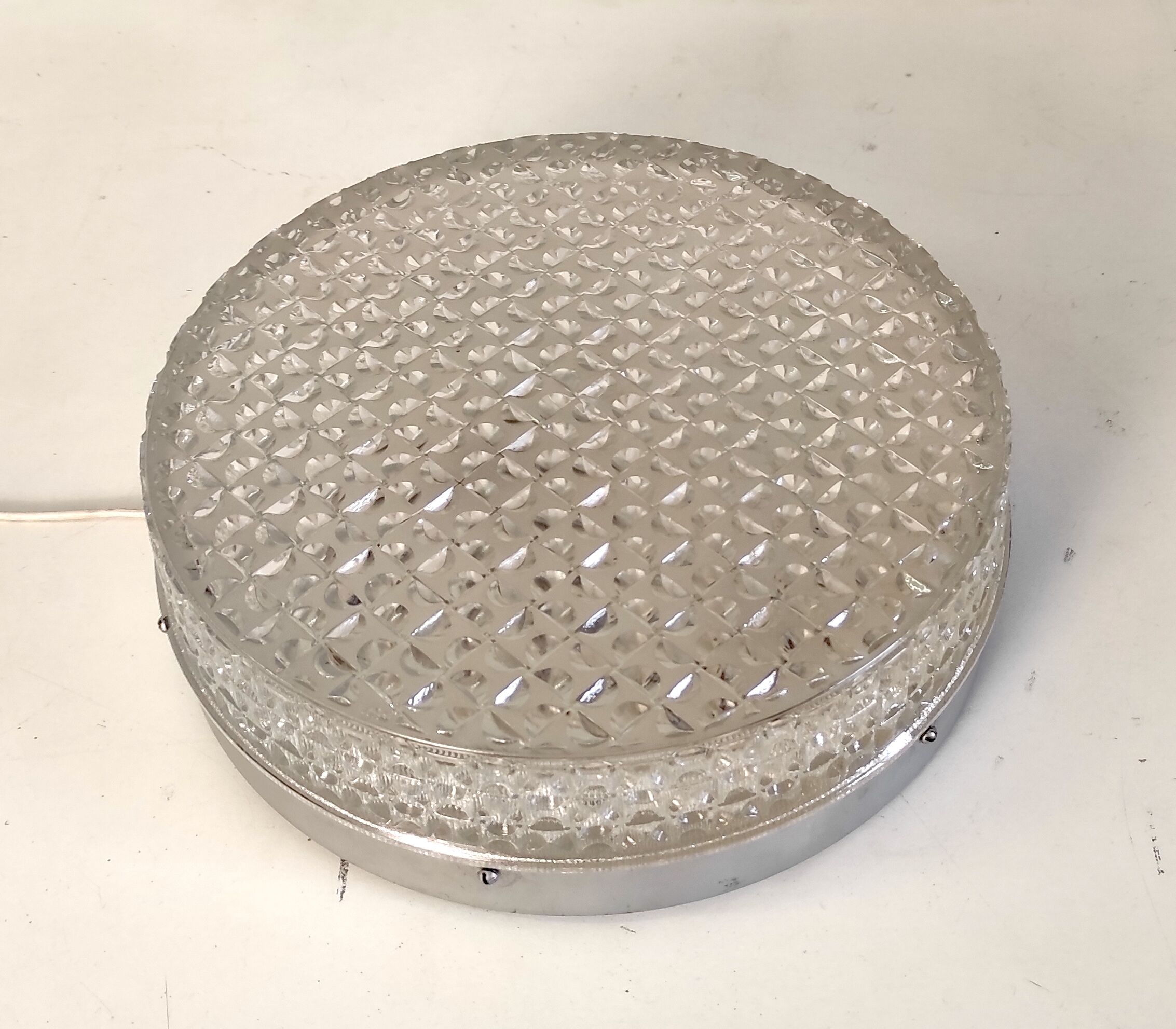 Ceiling lamp or wall lamp in cut glass in large format - 60s/70s
