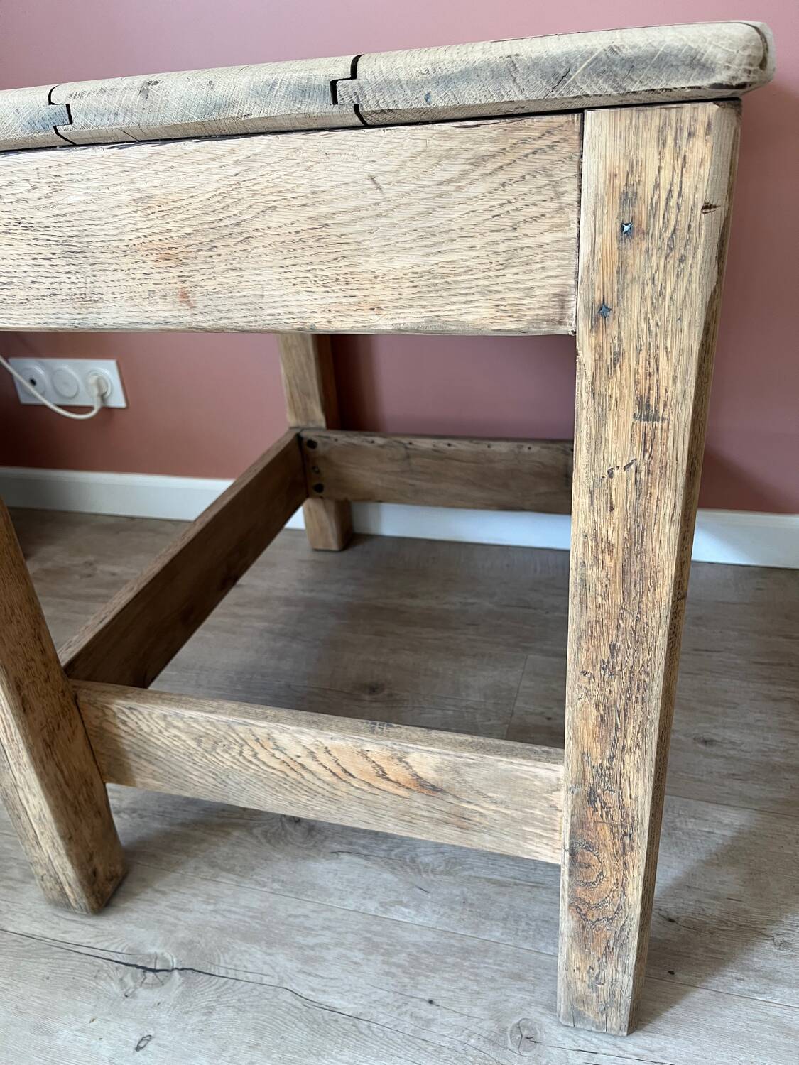Small workbench made of solid oak