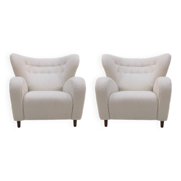 Late 20th Century White Wool and Solid Wood Pair of Armchairs, Norway
