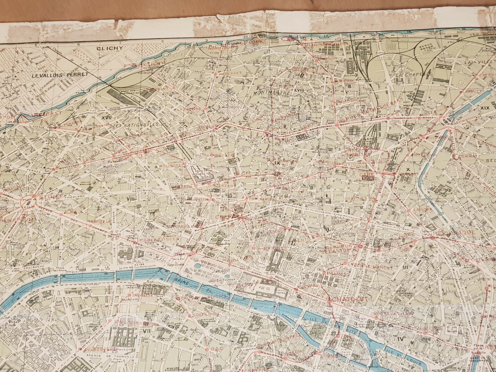 Old map of the city of Paris, 1911