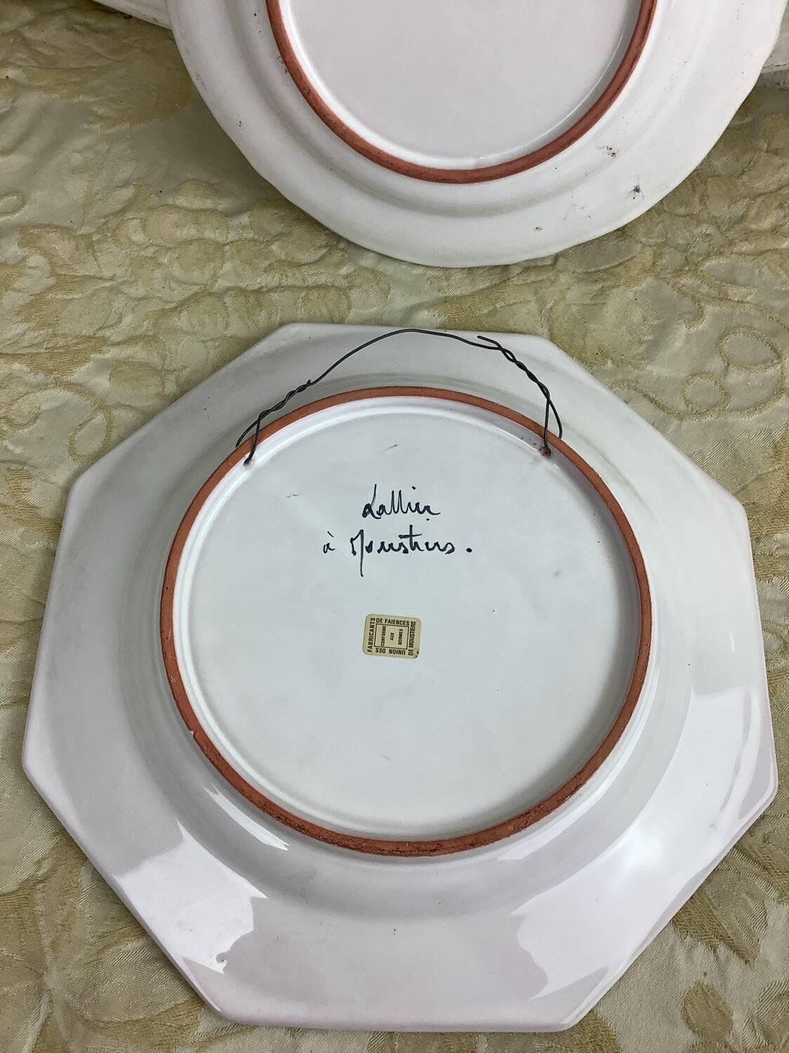 Duo Assiettes anciennes décoratives Moustiers