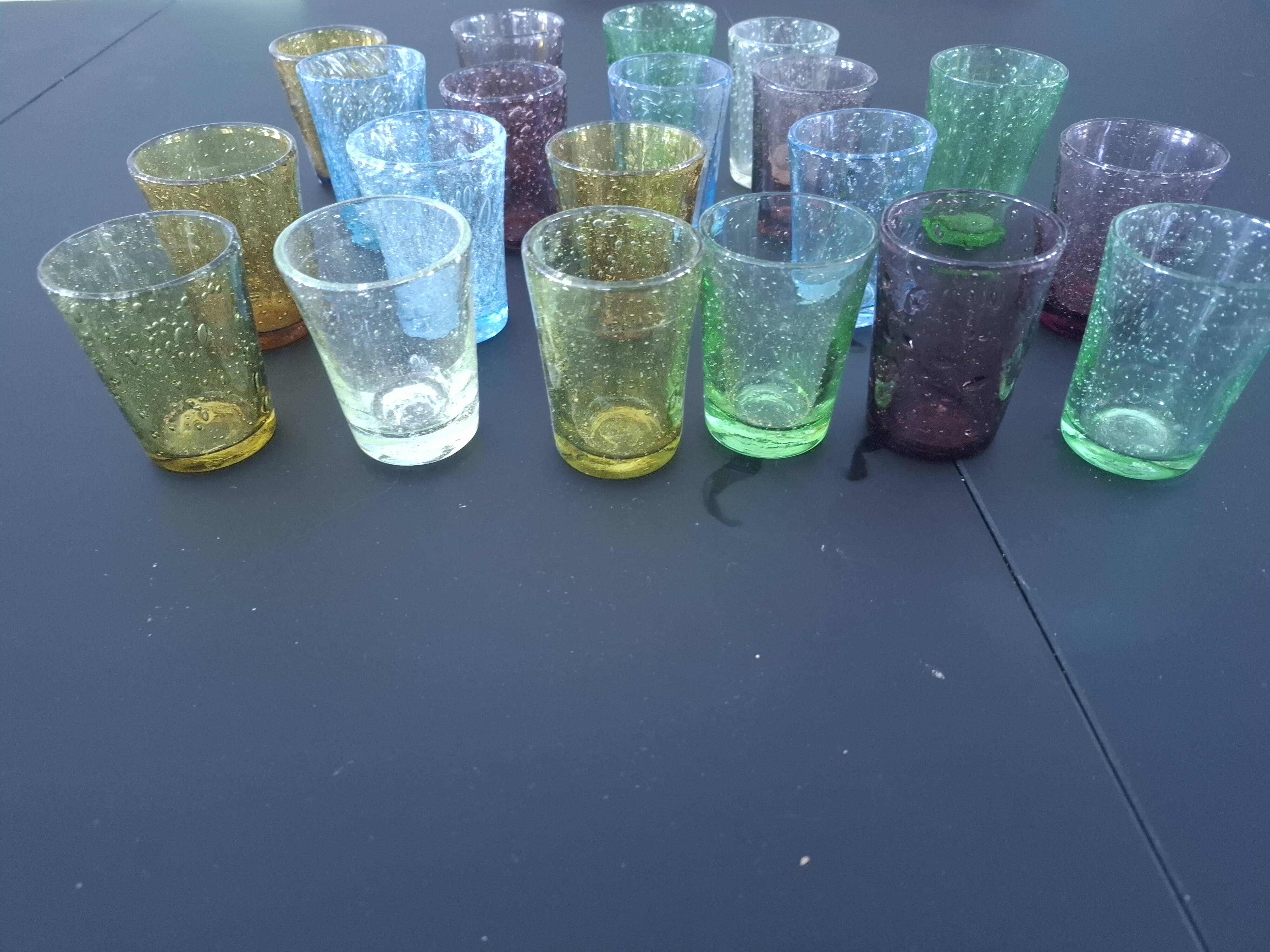 20 verres biot en verre souffle
