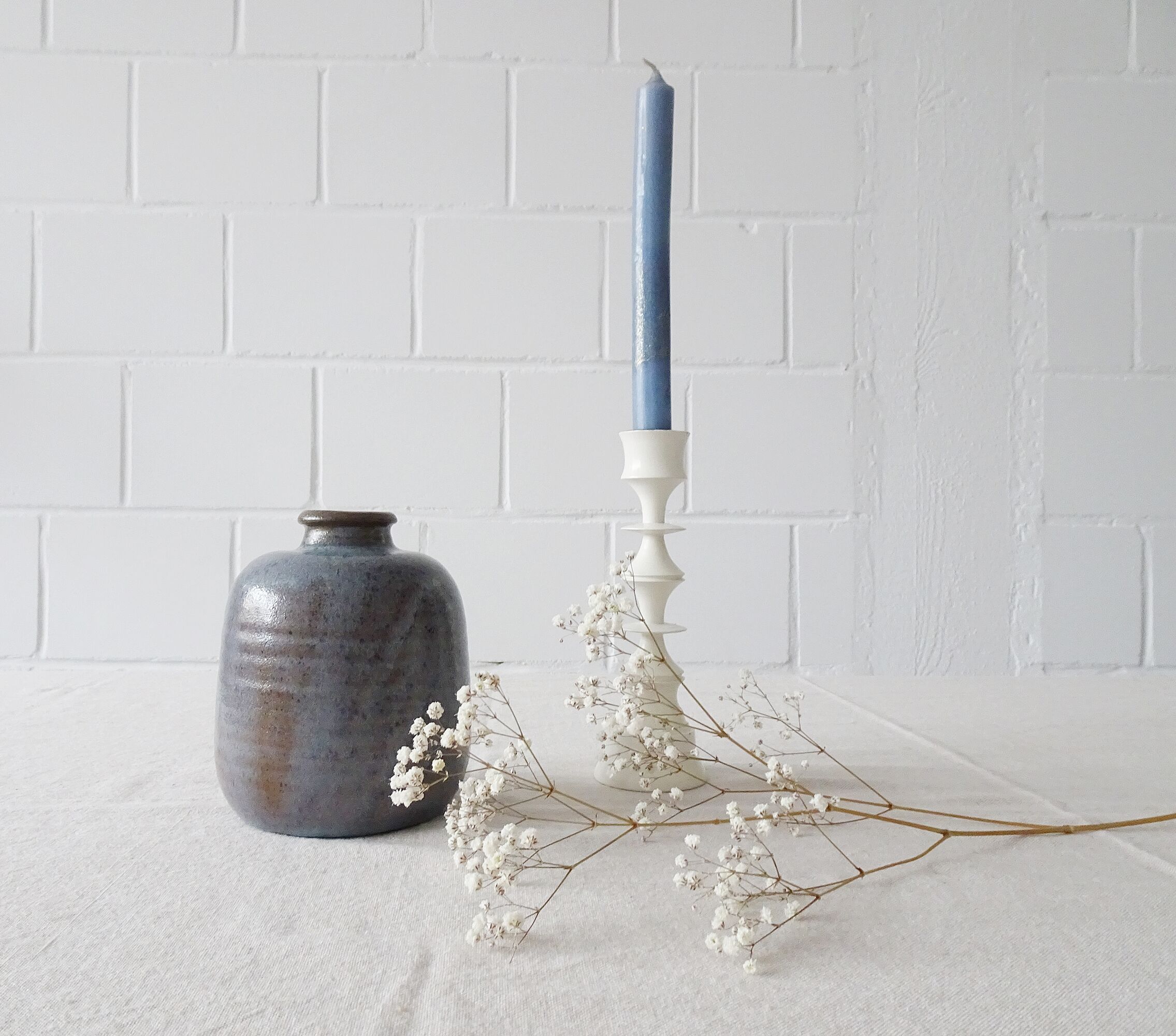 Vase in blau braun, Mid Century Keramik, bauchige Blumenvase