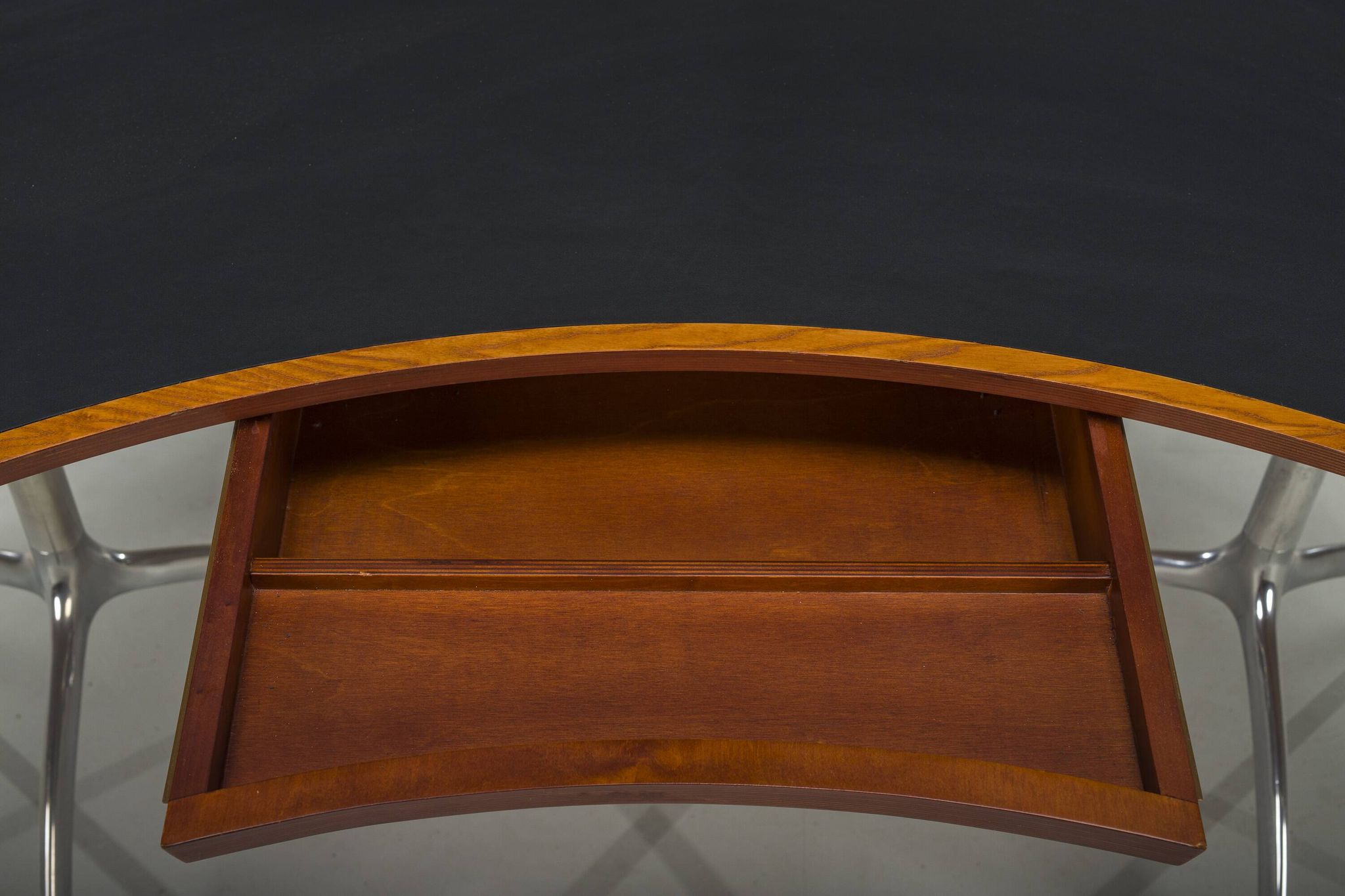 Model 909 Tree Table Desk attributed to Paolo Rizzatto for Alias, Italy, 20