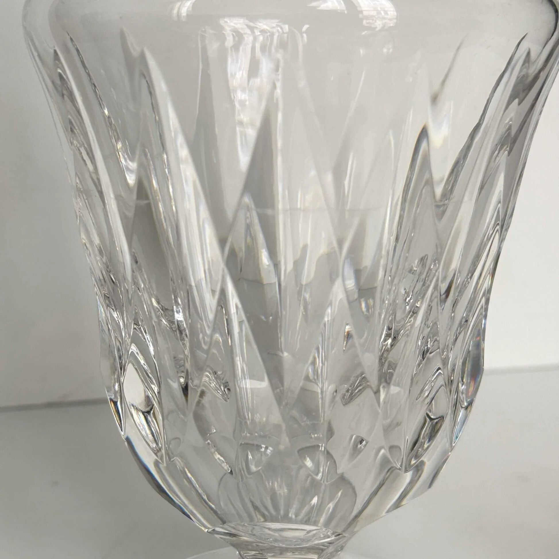 Crystal carafe from Saint-Louis – elegant size