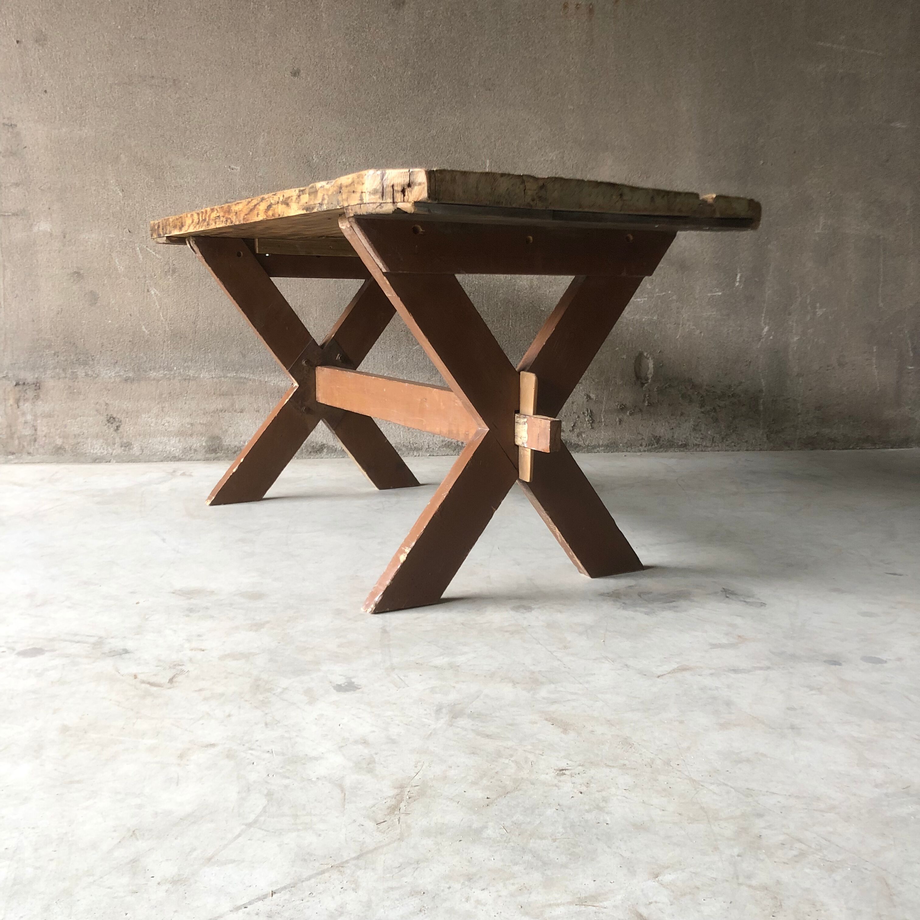 Industrial table