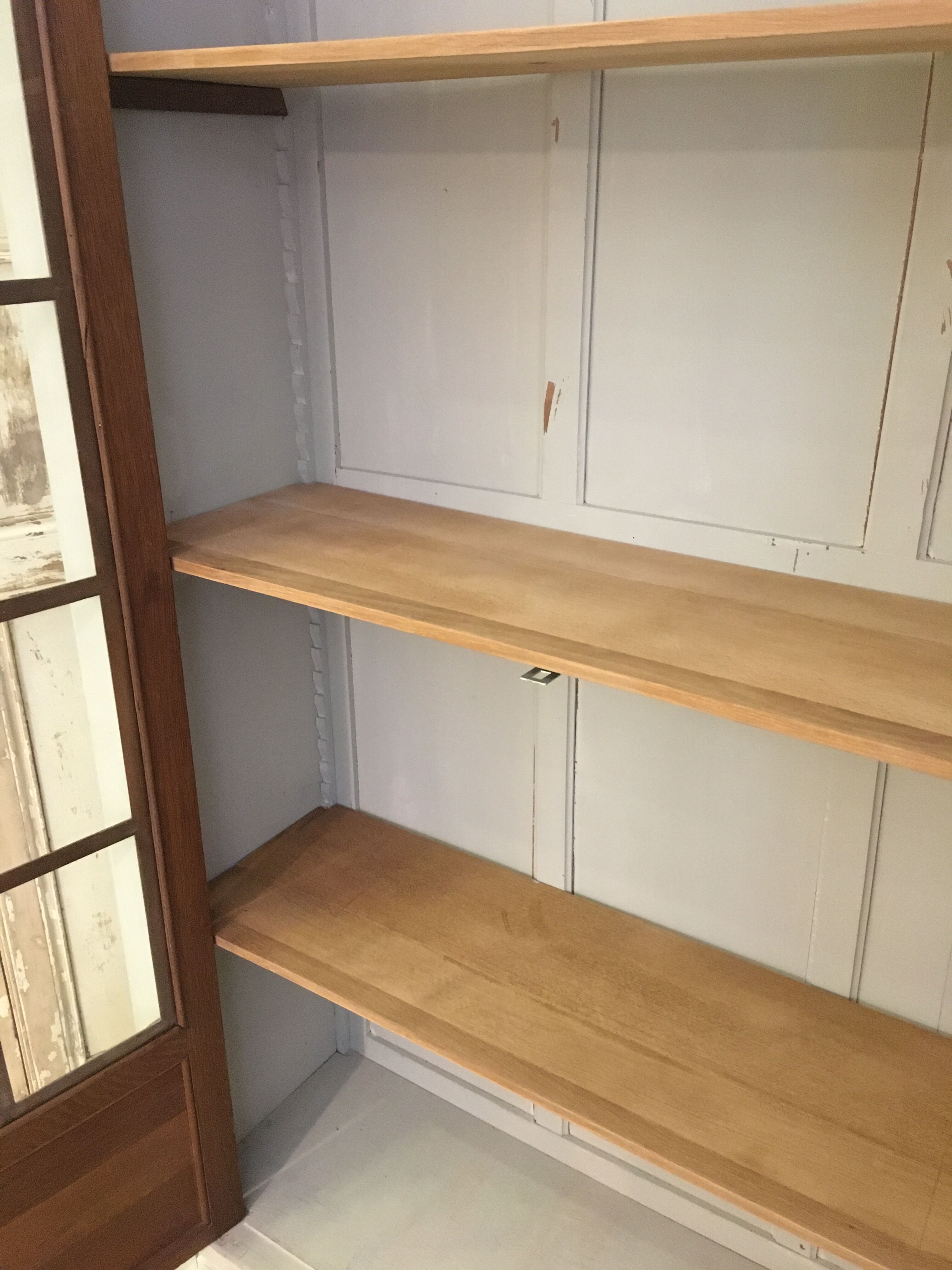 Old art deco showcase