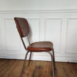 Chaise en simili cuir