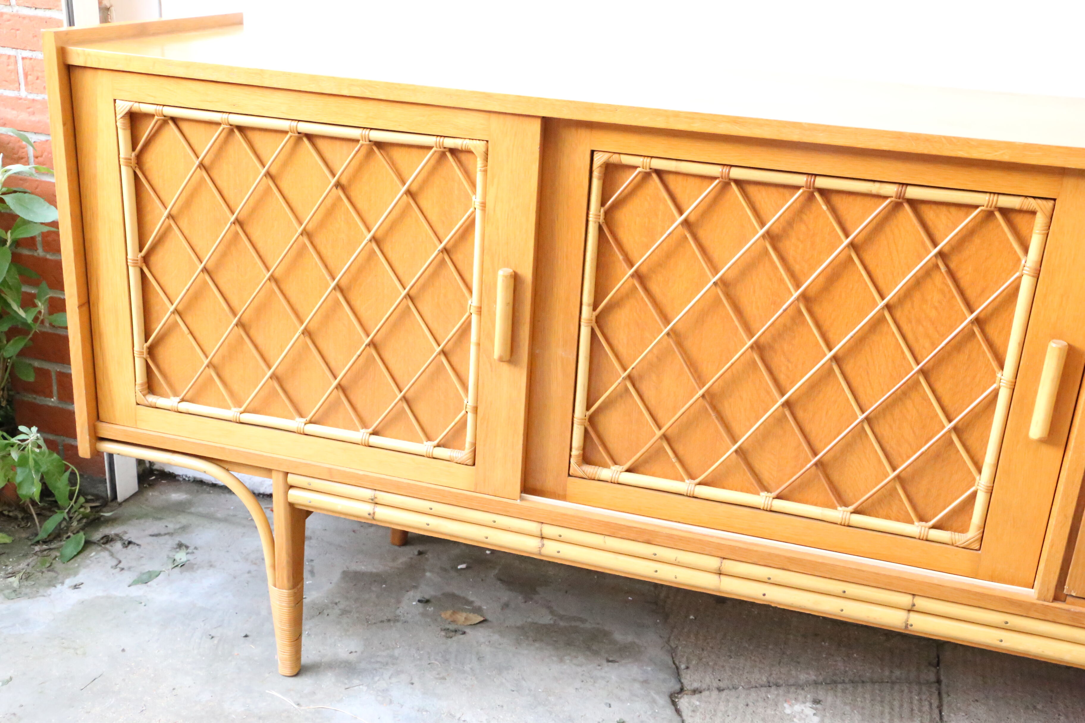 Beautiful pine and rattan sideboard from the 1960s