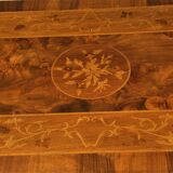 Italian wooden coffee table with marquetry inlaid top