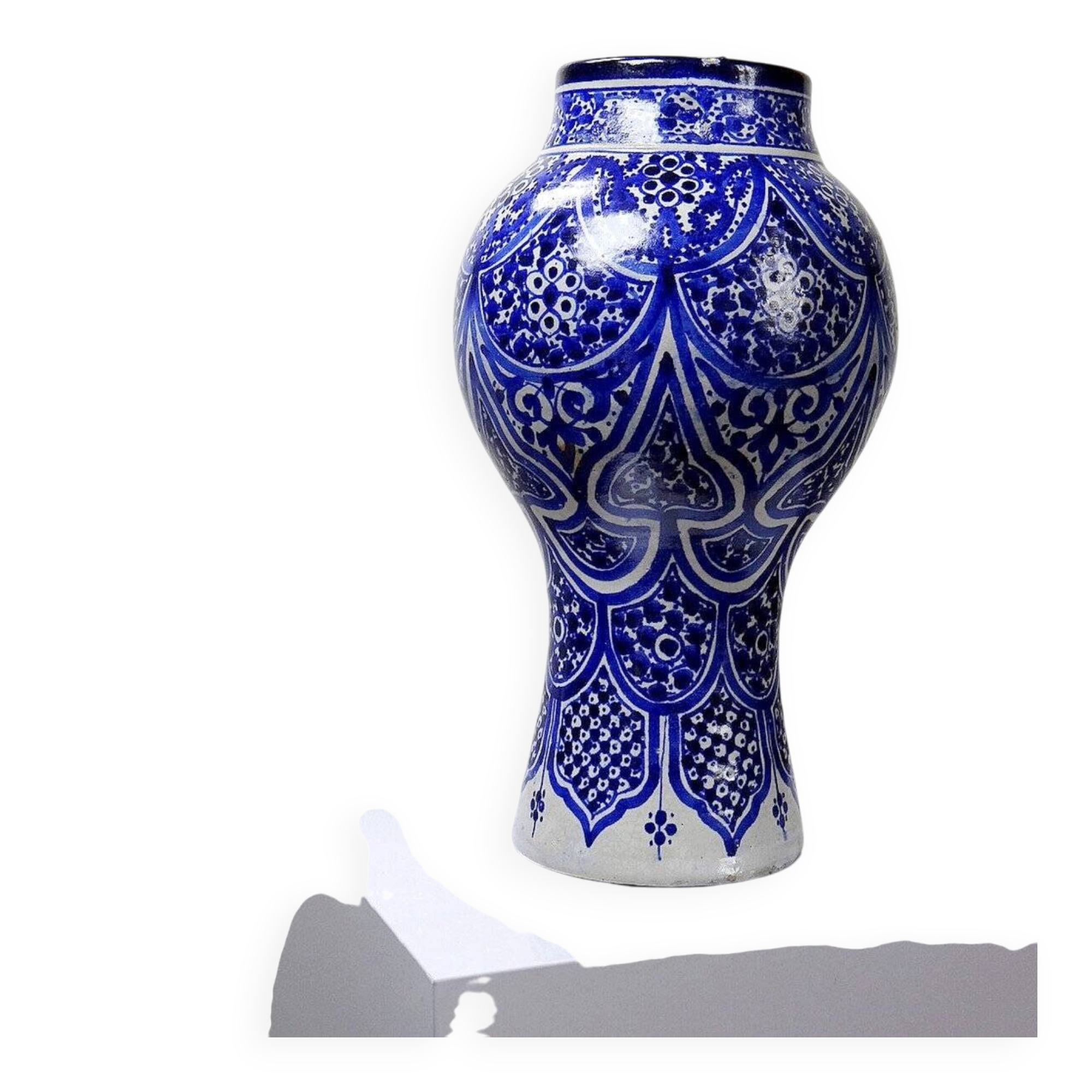Large Moroccan vase/jar from Fès, handcrafted ceramic Khabia, 19th-20th century, cobalt.
